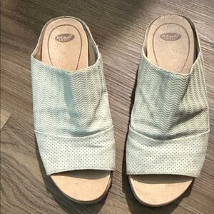 Dr. Scholl's Women's White Mules